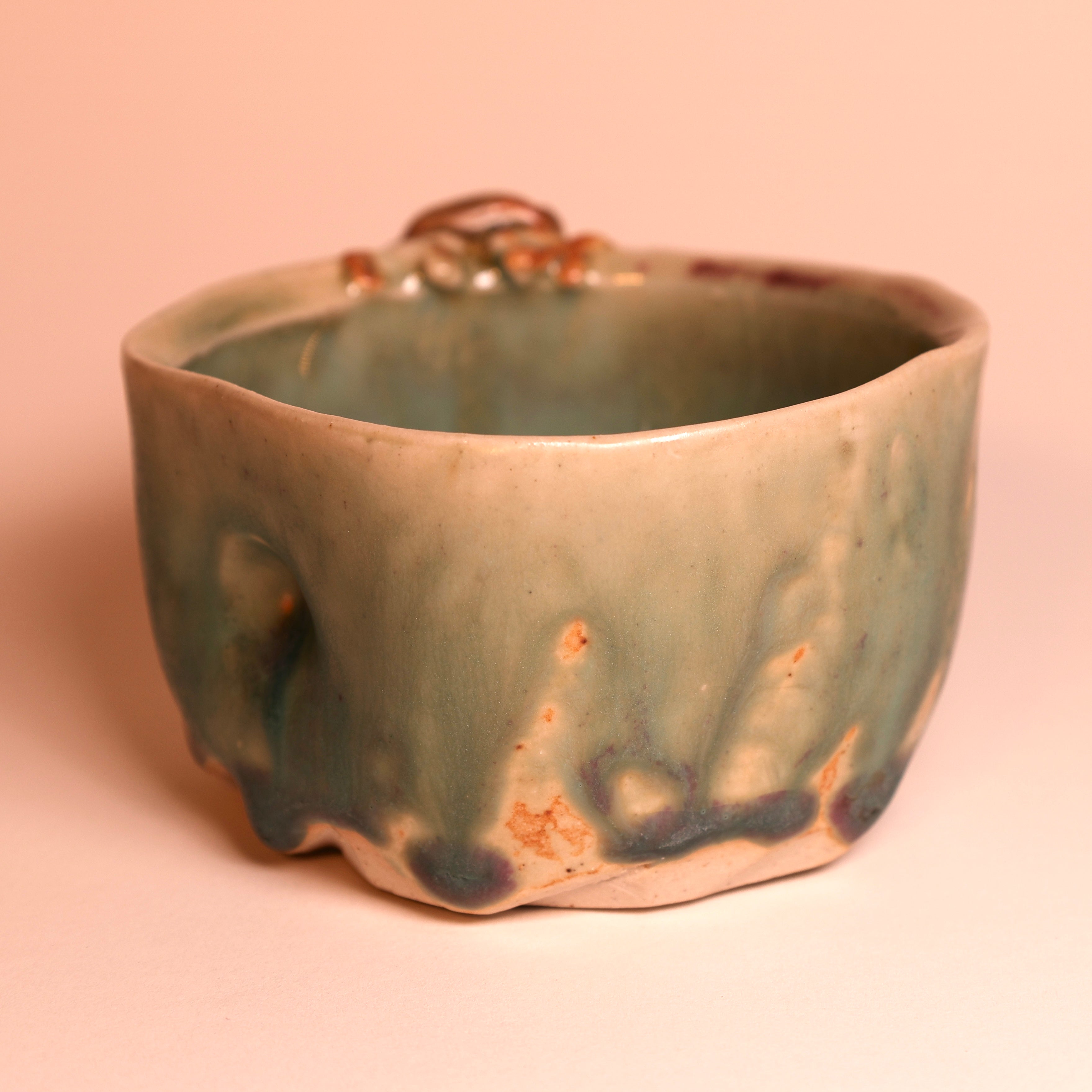 Brown Frog Tea Cup