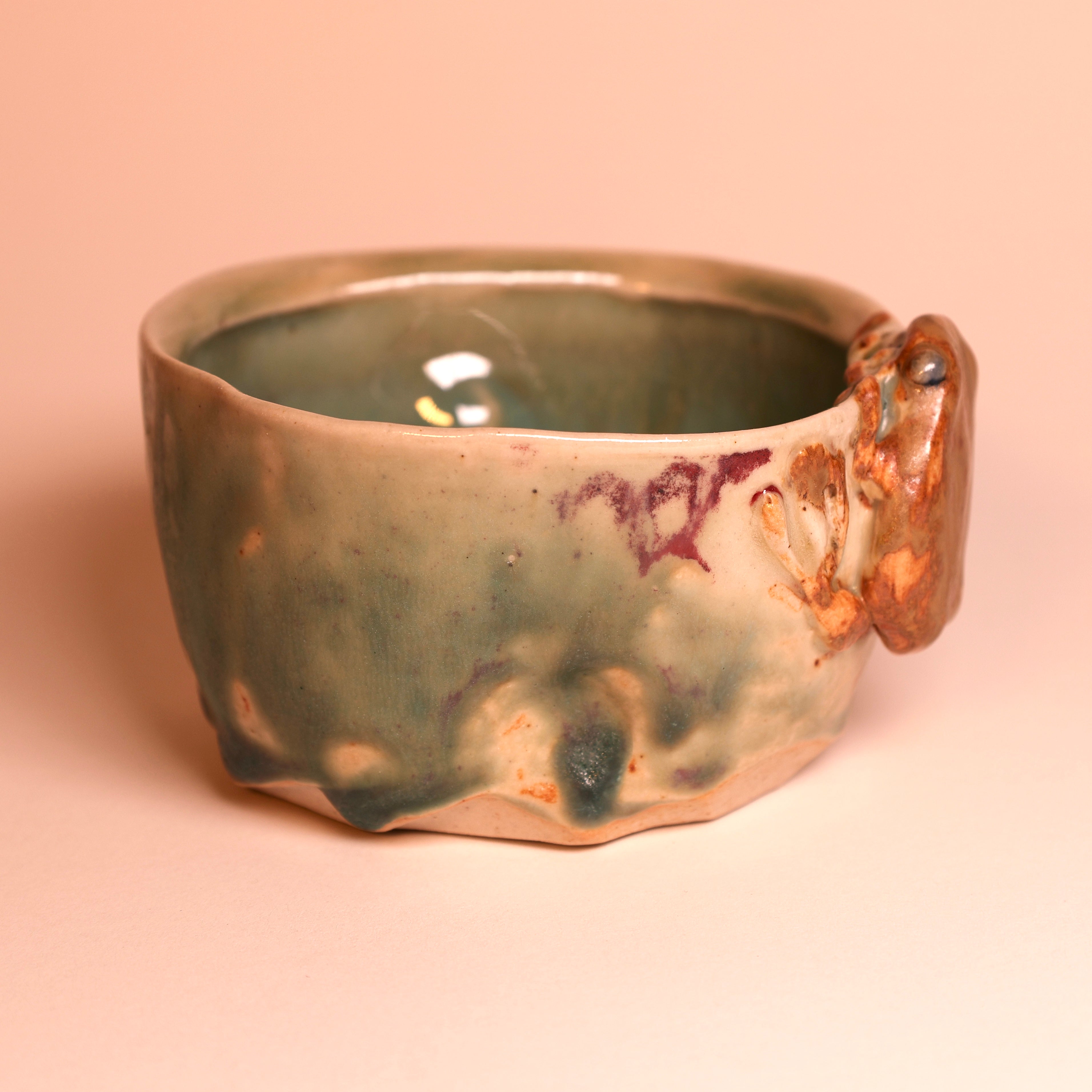 Brown Frog Tea Cup