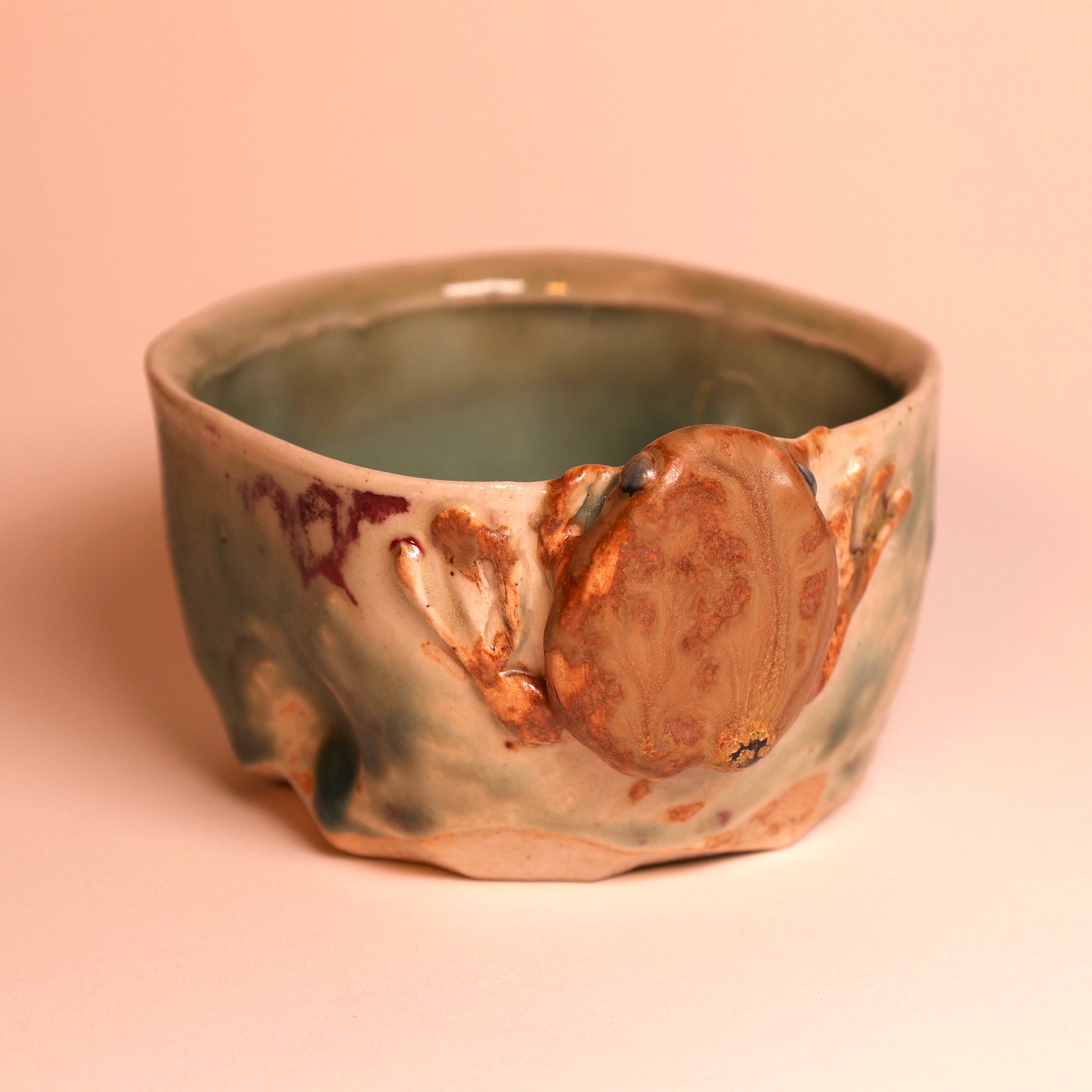 Brown Frog Tea Cup