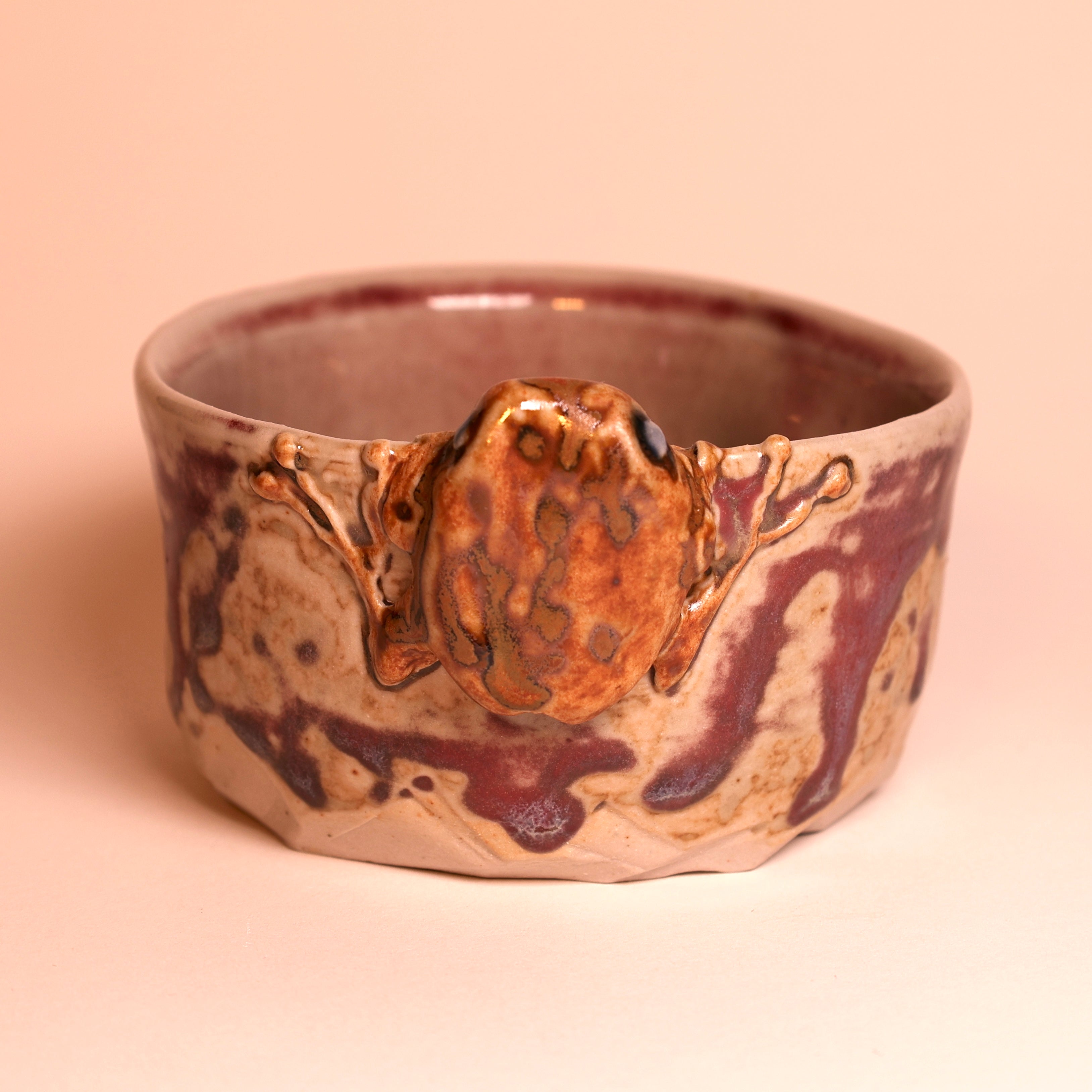 Mottled Frog Tea Cup