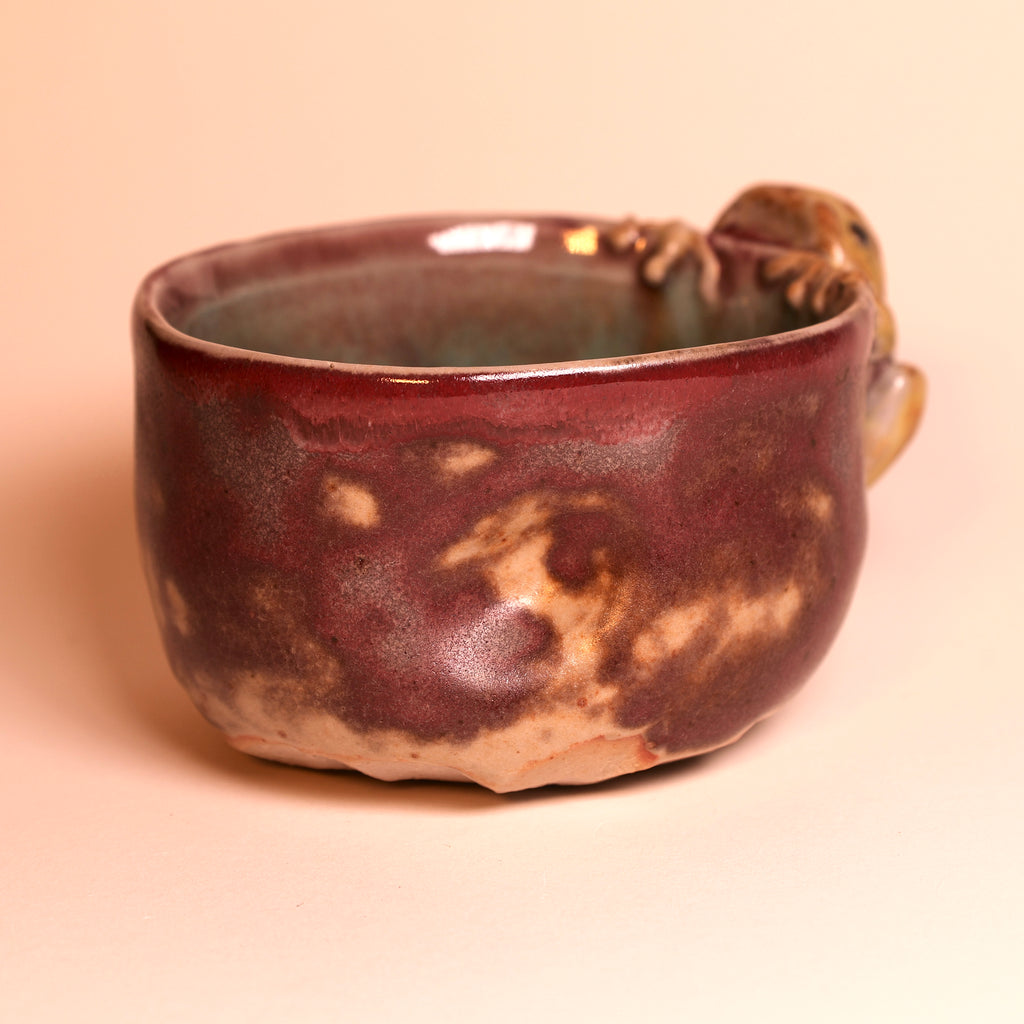 Sandy Frog Tea Cup